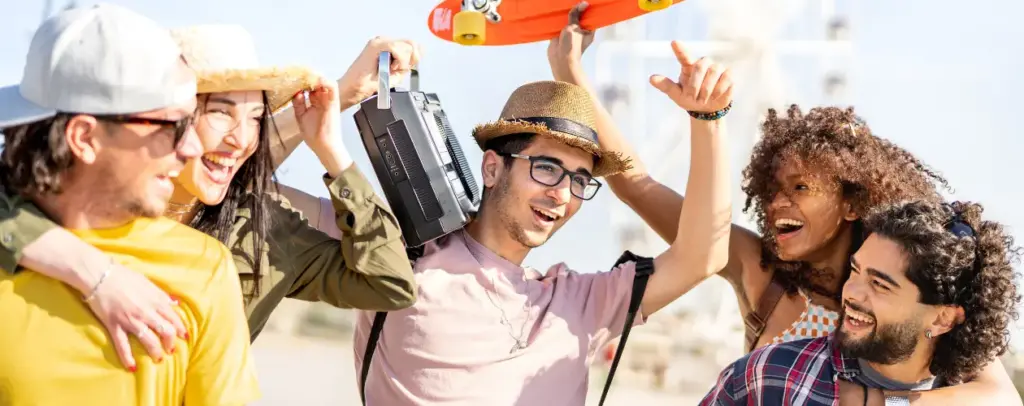 attività extra - rimini mare - spiaggia - amici - vacanza giovane