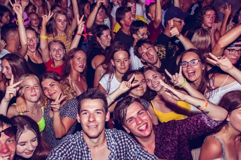 7 notti: Pacchetto “PARTY BOSS”