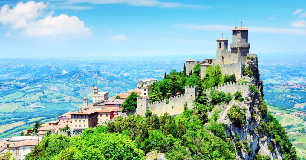 san marino - birgo san giuliano - montebello - rimini - borghi riviera